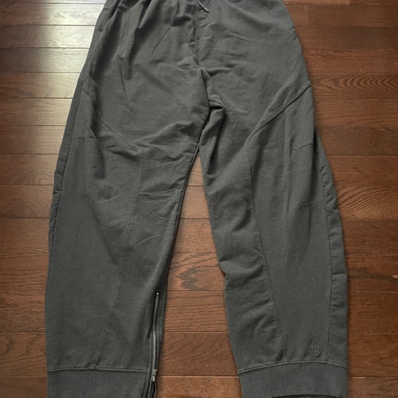 Free People oversized sweats - Picture 2 of 8